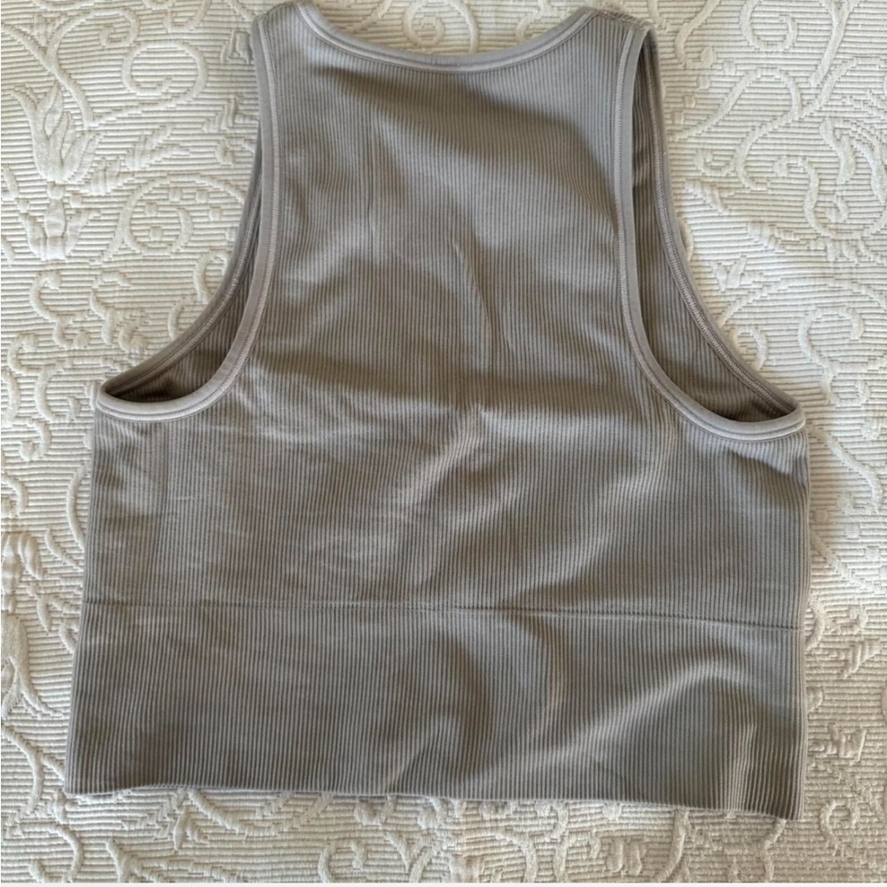 Athleta v neck tank top